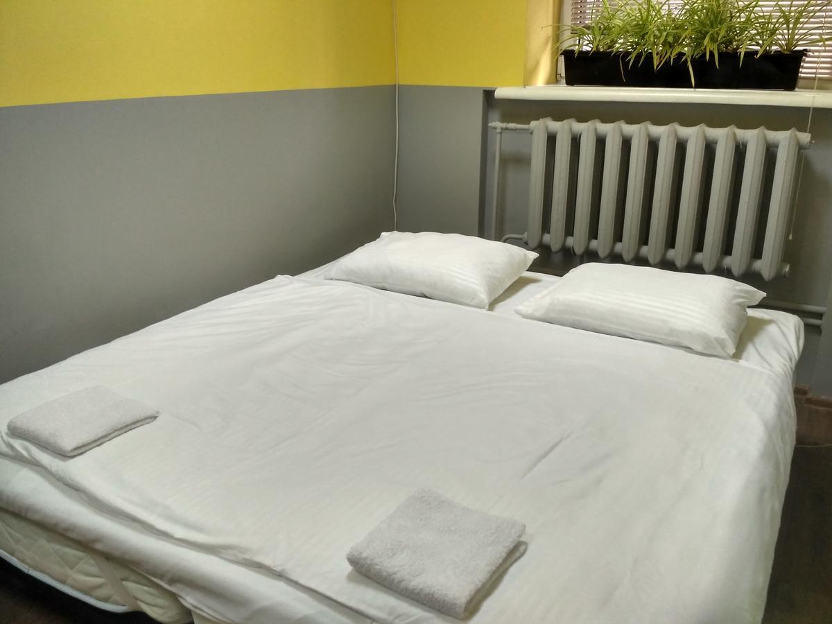 Hello Yellow Hostel Dnipro Exterior foto